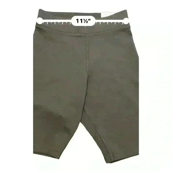 🆕NIKE Classic short. NWT, size small. - Picture 4 of 7